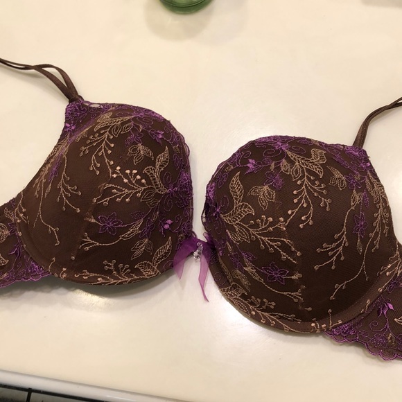 Beautiful and Fun Bra - Picture 1 of 5